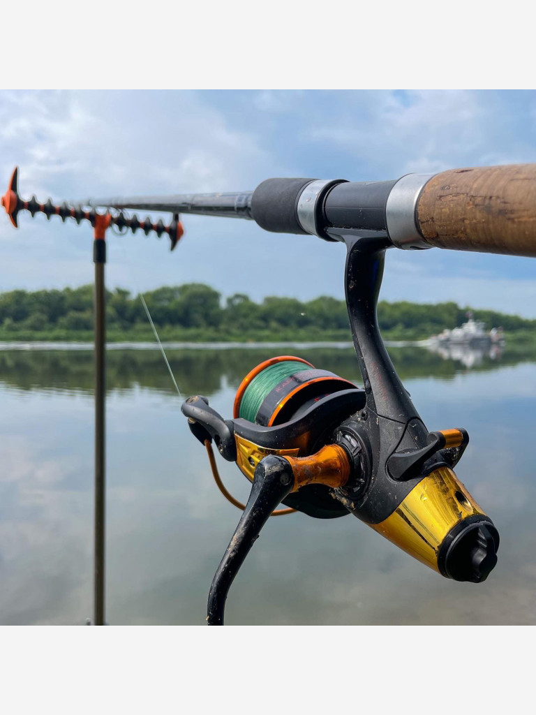 Катушка карповая с байтраннером Волжанка Карп Мастер 3000