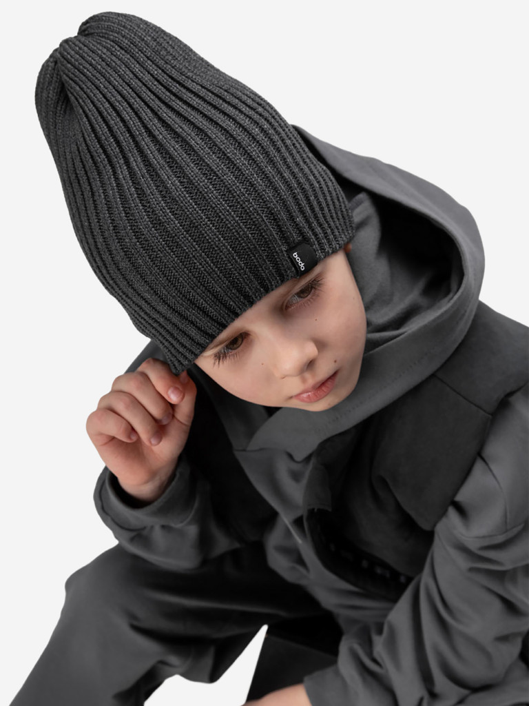 Вязанная шапка bodo