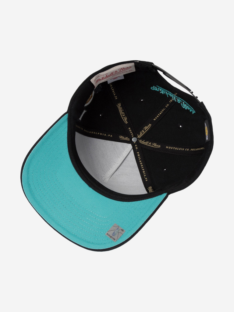 Бейсболка MITCHELL NESS HP15502-LALBLCK Los Angeles Lakers NBA