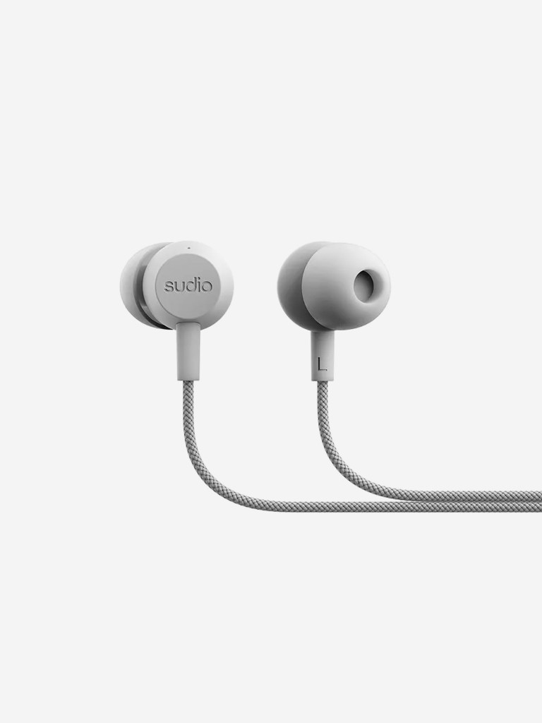 Проводные наушники Sudio V3 Wired Earbuds со встроенным микрофоном, чвет: белый