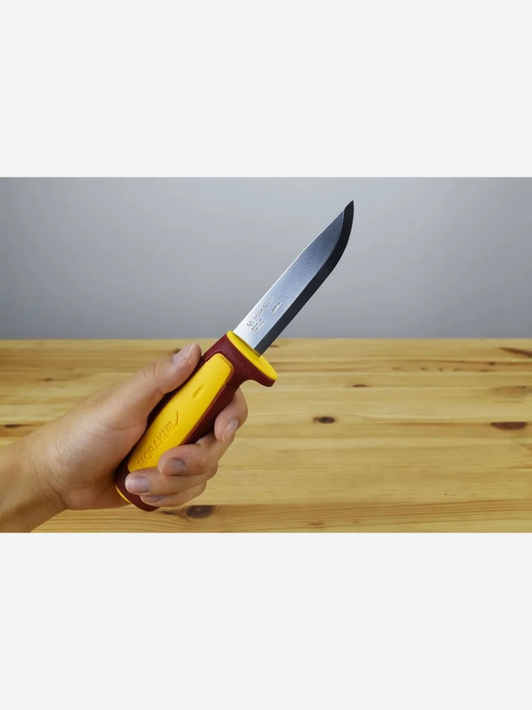Нож MORAKNIV Basic 511 (C) Yellow/Dala Red, лимитированная серия 2023 г., углеродистая сталь
