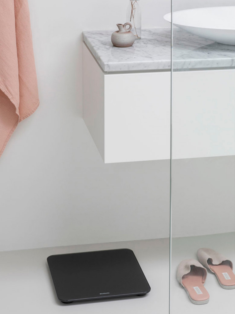 Весы напольные электронные Brabantia темно-серые