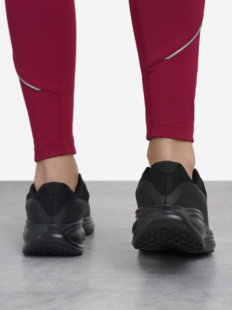 Кроссовки Nike Revolution 8