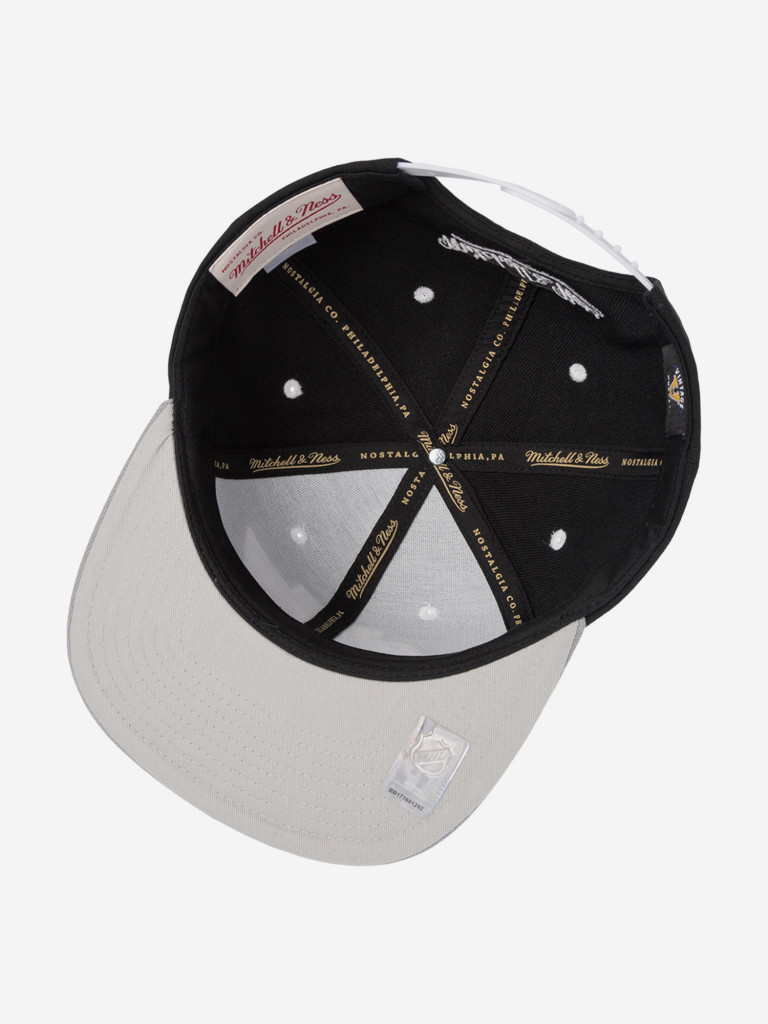 Бейсболка с прямым козырьком MITCHELL NESS HS11181-LAKBLCK Los Angeles Kings NHL (черный)