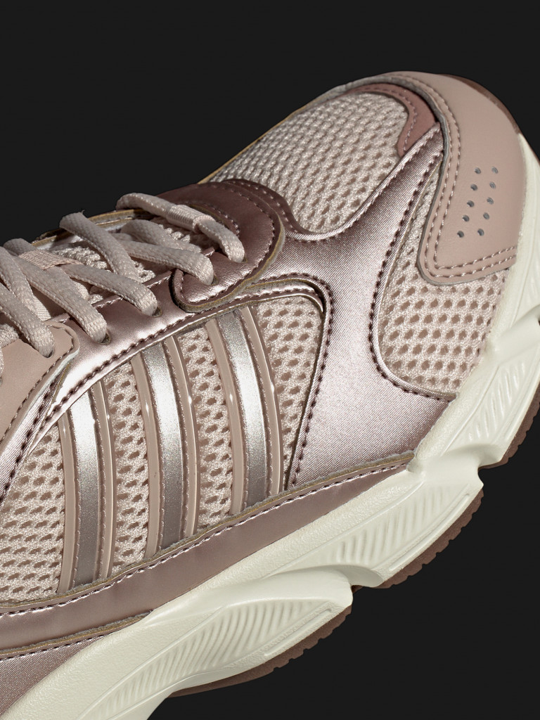 Кроссовки женские adidas Crazychaos 2000