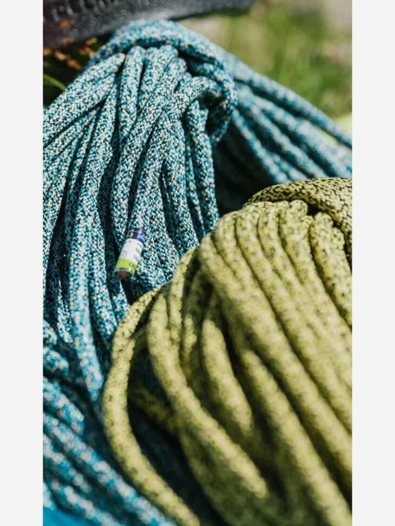 Веревка Edelrid Starling Protect Pro Dry 8,2 мм