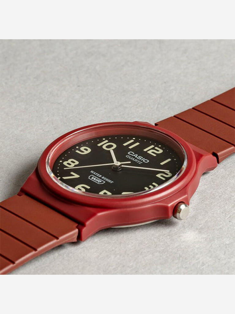 Наручные часы CASIO