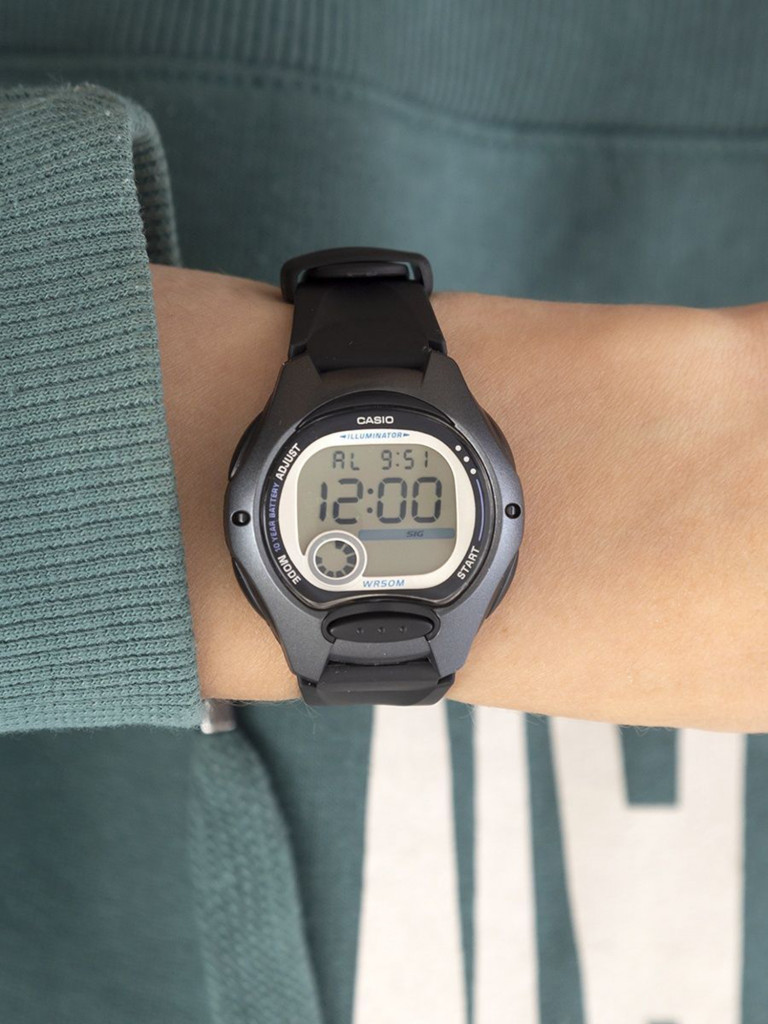 Наручные часы CASIO