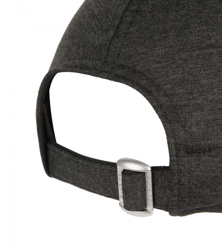Бейсболка New Era Shadow Tech 9Forty Oakland Raiders