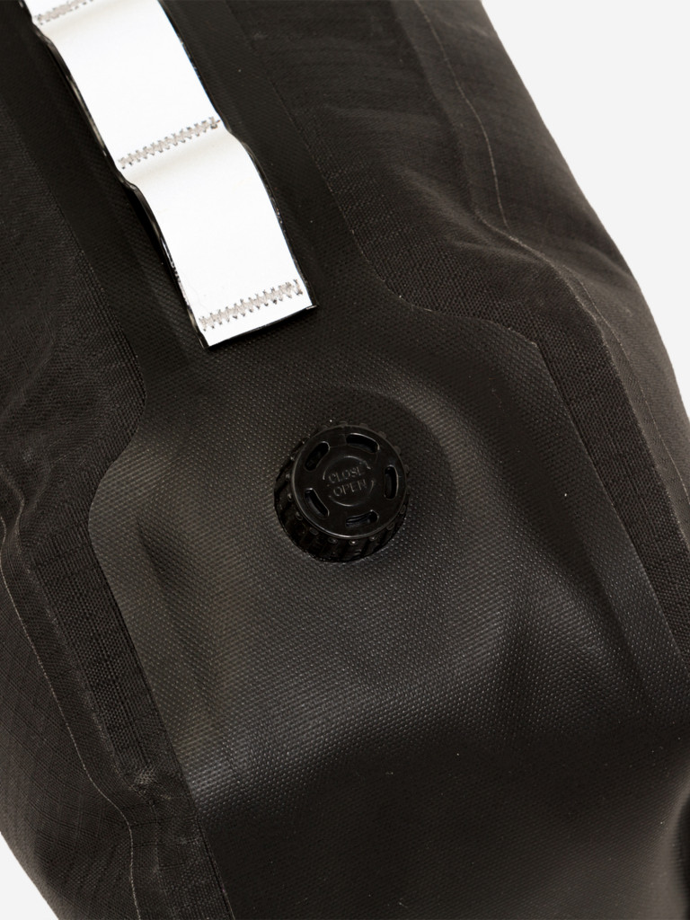 Гермосумка на вилку VELOHOROSHO Nylon, 6 л., черный/белый, FP02