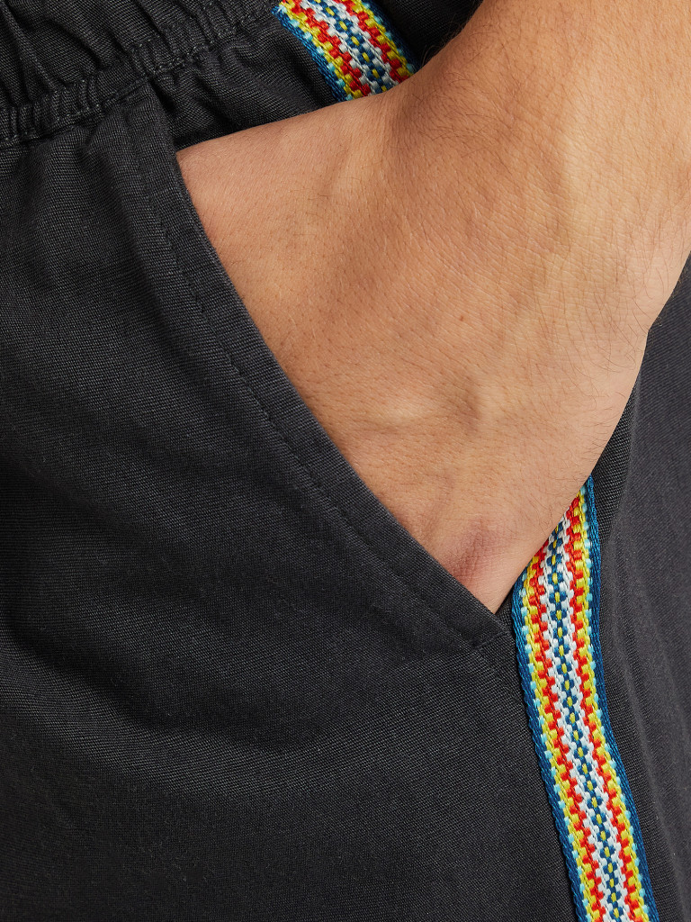 Шорты мужские Quiksilver Taped Taxer