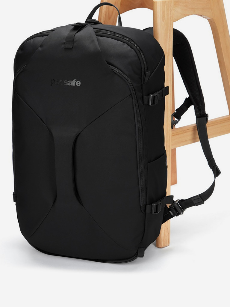 Рюкзак в ручную кладь антивор Pacsafe Venturesafe EXP45, черная смола, 45 л.