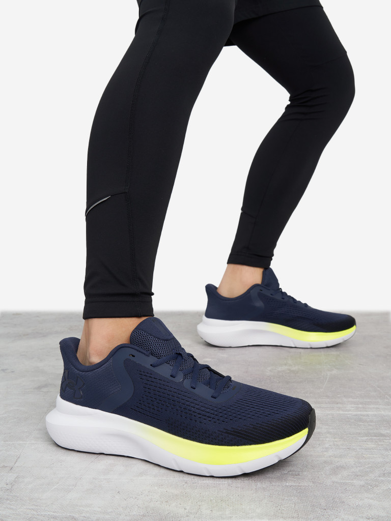 Кроссовки мужские Under Armour Charged Rogue 5