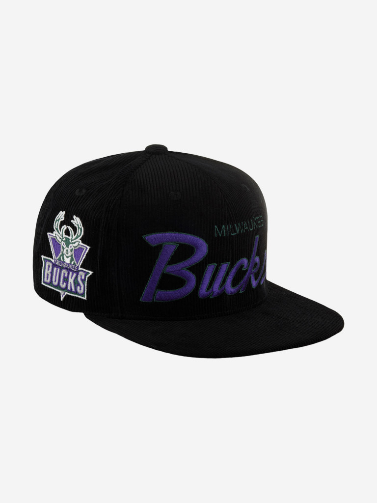 Бейсболка с прямым козырьком MITCHELL NESS HHSS4797-MBUYYPPPBLCK Milwaukee Bucks NBA (черный)