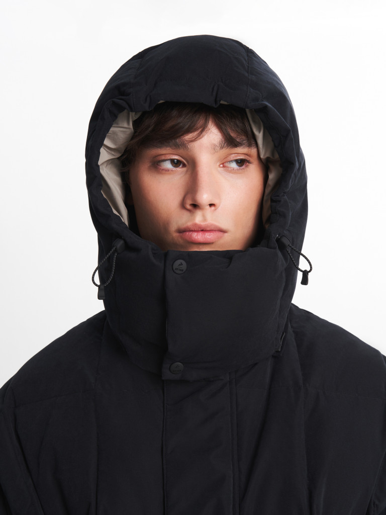 Пуховик мужской оверсайз Demix x AYTΛO