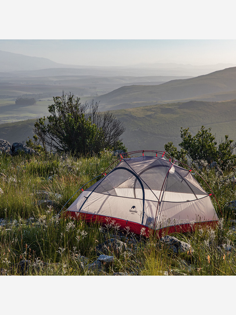 Палатка двухместная Naturehike