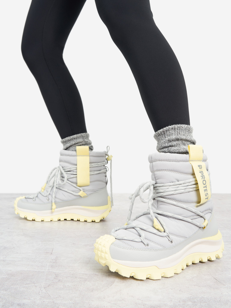 Дутики женские Protest Shaka Puff