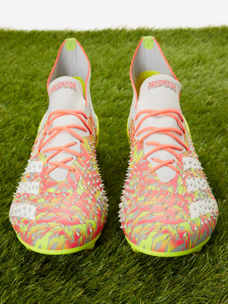 Бутсы мужские adidas Predator Freak .1 Fg