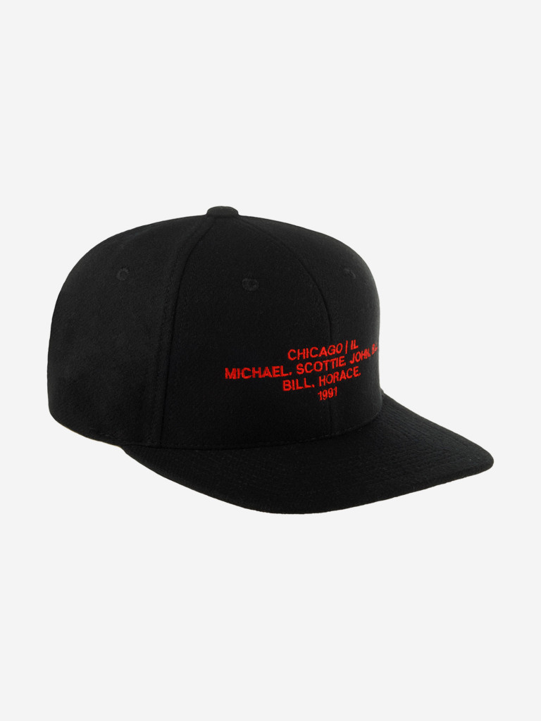 Бейсболка с прямым козырьком HOOD 100-MWL076-IL011-BK Chicago Name (черный)
