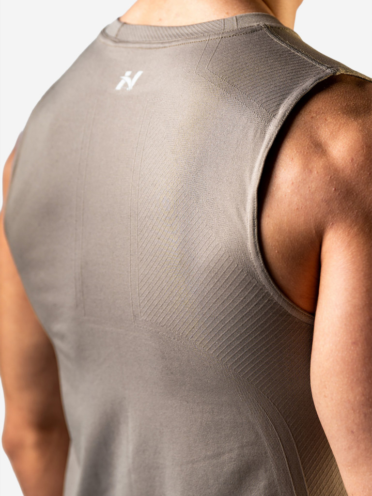 Майка мужская спортивная NEBBIA Seamless Tank POWER 899 Light brown