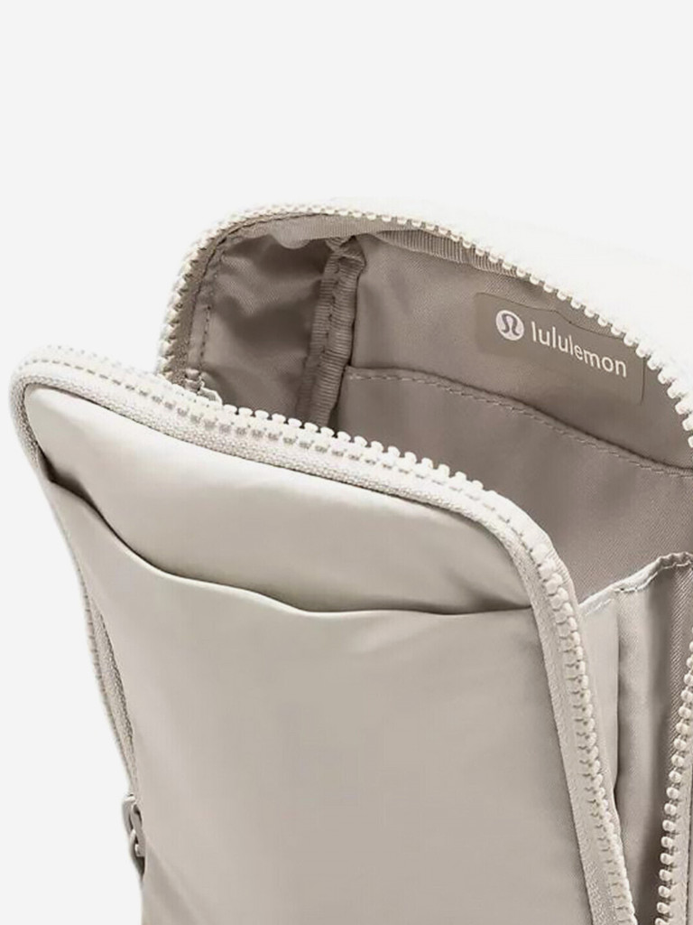Сумка через плечо унисекс Lululemon Recycled Crossbody
