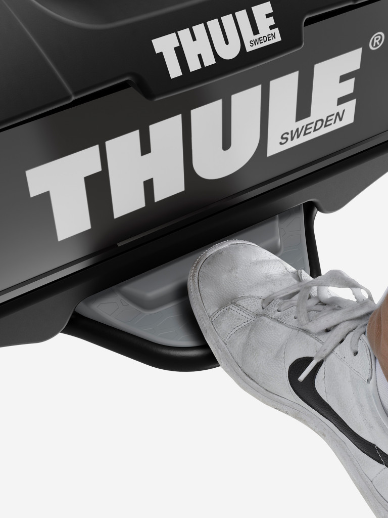 Велокрепление на автомобиль THULE VeloCompact 926 на фаркоп для 3-х велосипедов, 13-pin