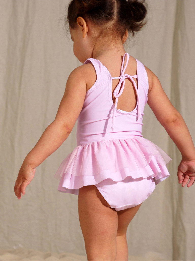 Купальник слитный для девочек PlayToday