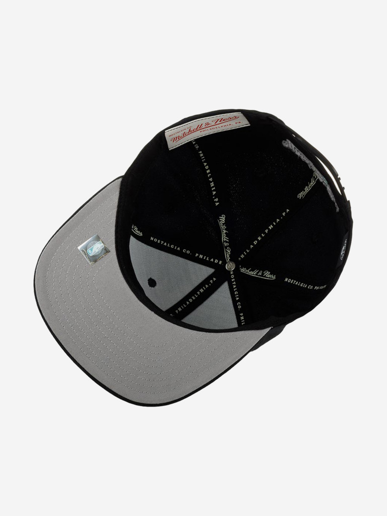 Бейсболка с прямым козырьком MITCHELL NESS 6HSSMM19495-BNEBLCK Brooklyn Nets NBA