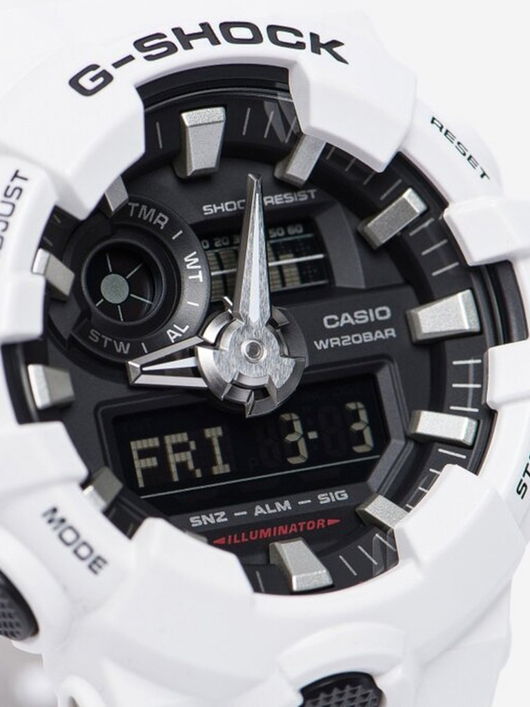 Японские наручные часы CASIO G-Shock GA-700-7A, мужские,ударопрочные, пластик, кварцевые, WR200