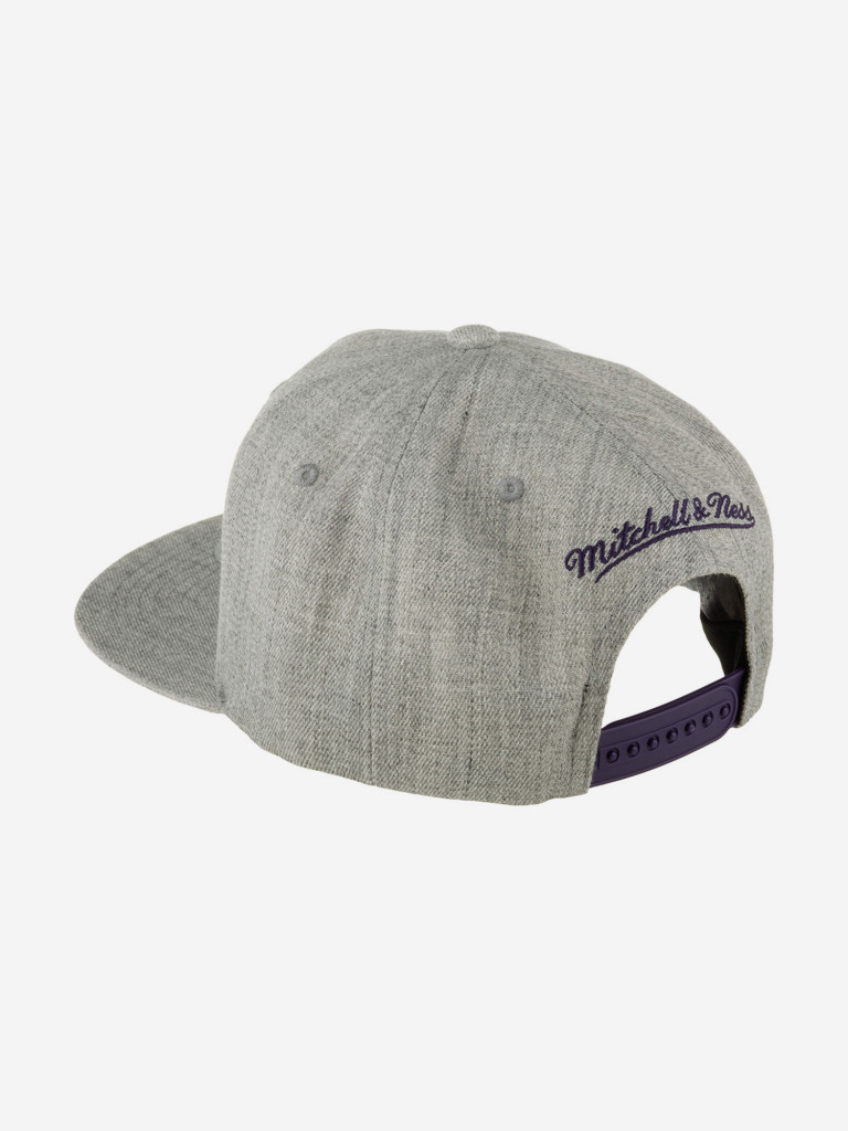 Бейсболка с прямым козырьком MITCHELL NESS HHSS3272-CHOYYPPPGYHT Charlotte Hornets NBA (серый)
