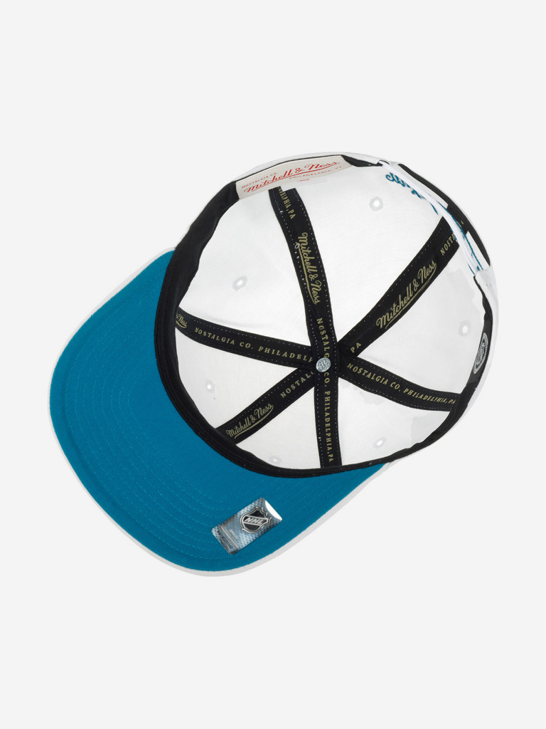 Бейсболка MITCHELL NESS HHSS5758-SJSYYPPPWHIT San Jose Sharks NHL (белый)
