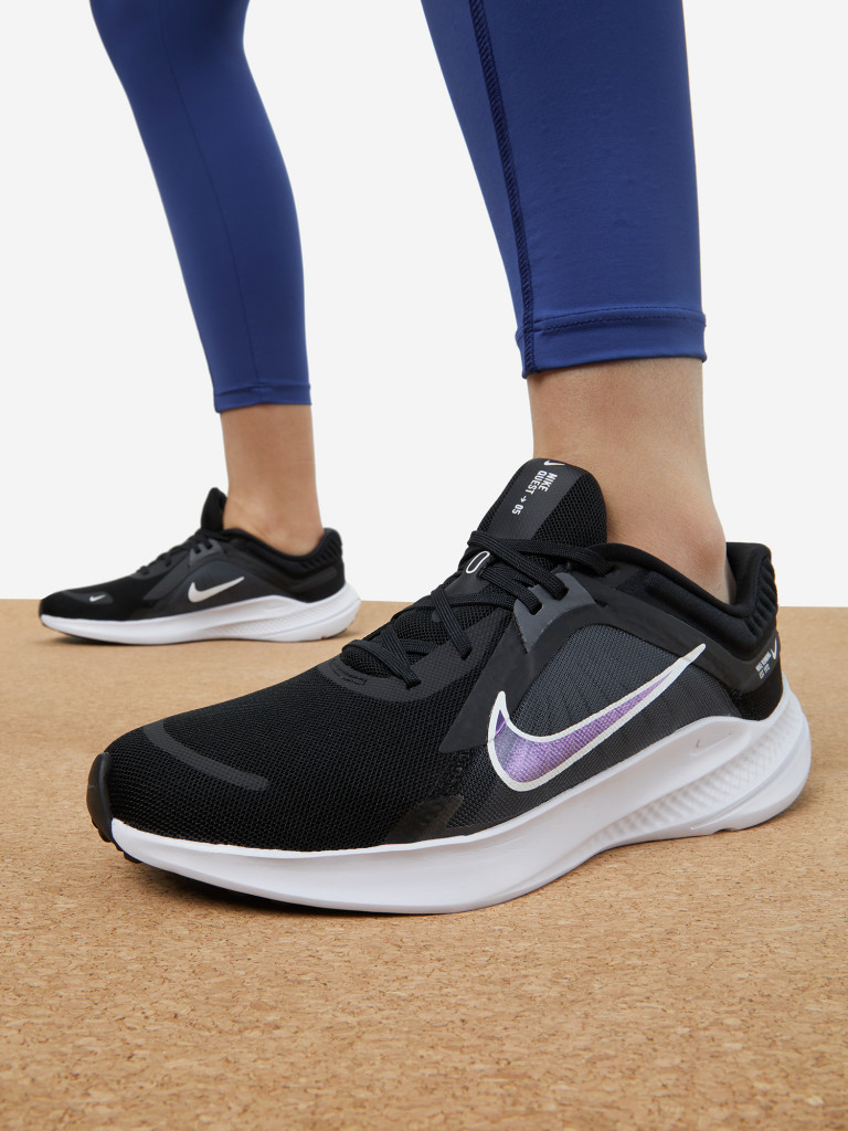 Кроссовки женские Nike Quest 5