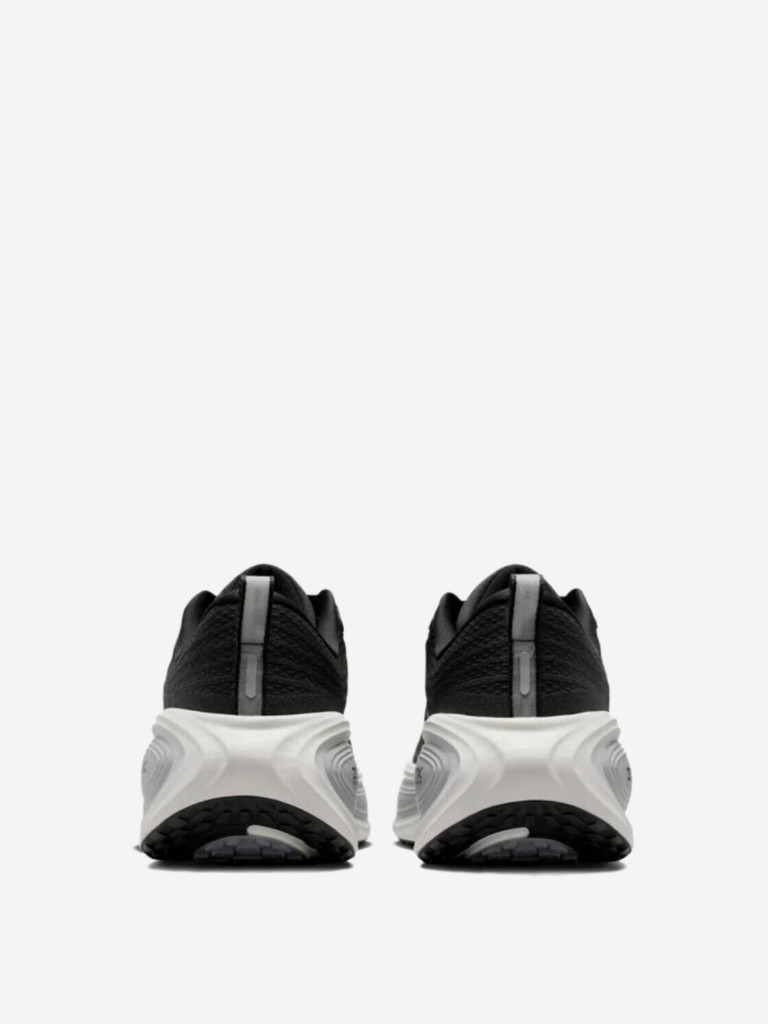 Кроссовки мужские Nike Vomero Plus