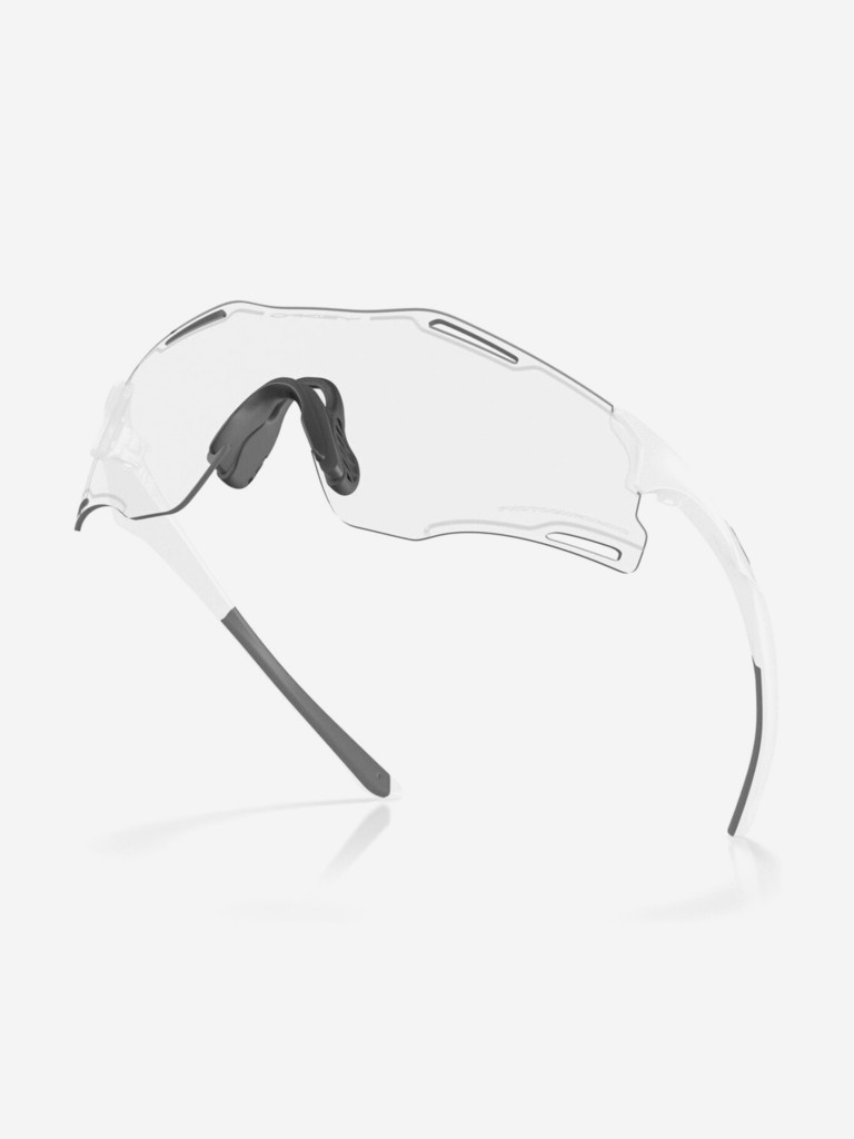 Солнцезащитные очки Oakley Cybr Zero