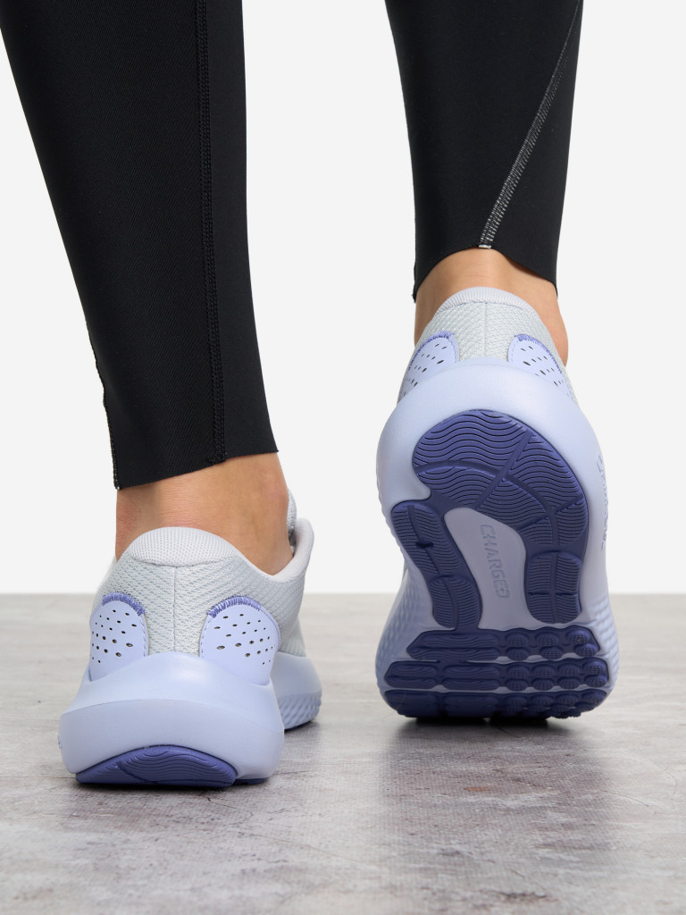 Кроссовки женские Under Armour Charged Surge 4
