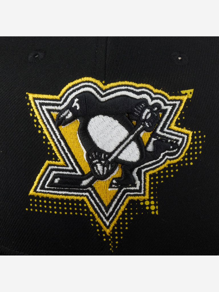 Бейсболка с прямым козырьком MITCHELL NESS HHSS6086-PPEYYPPPBLCK Pittsbugh Penguins NHL