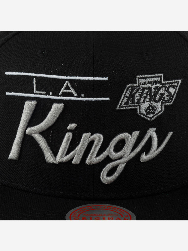 Бейсболка с прямым козырьком MITCHELL NESS 6HSSLD21213-LAKBLCK Los Angeles Kings NHL