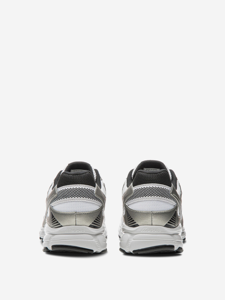 Кроссовки мужские Mizuno Speed 2K
