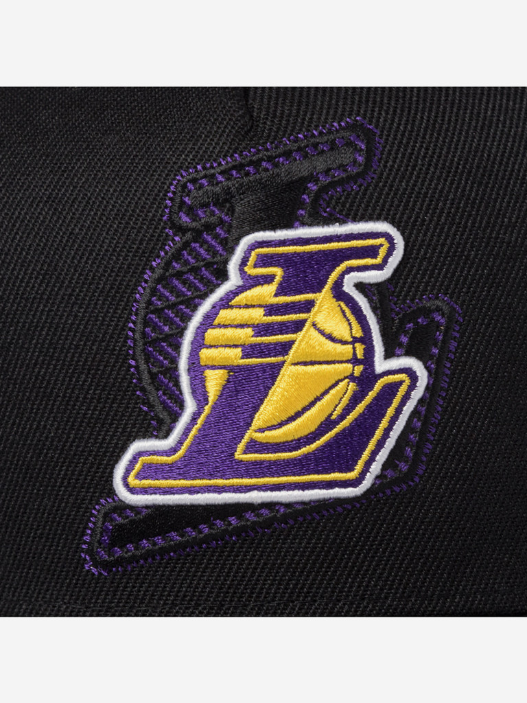 Бейсболка MITCHELL NESS HP12813-LALBLCK Los Angeles Lakers NBA