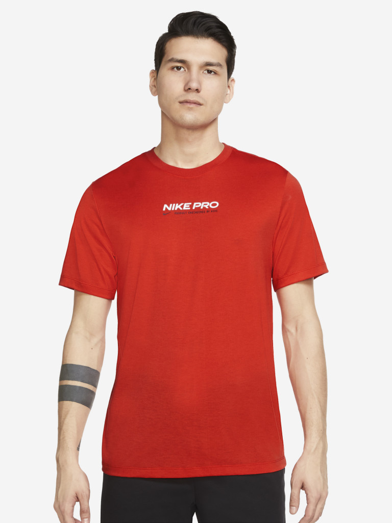 Футболка мужская Nike Pro Dri-FIT красный цвет — купить за 1699 руб. со  скидкой 50 %, отзывы в интернет-магазине Спортмастер