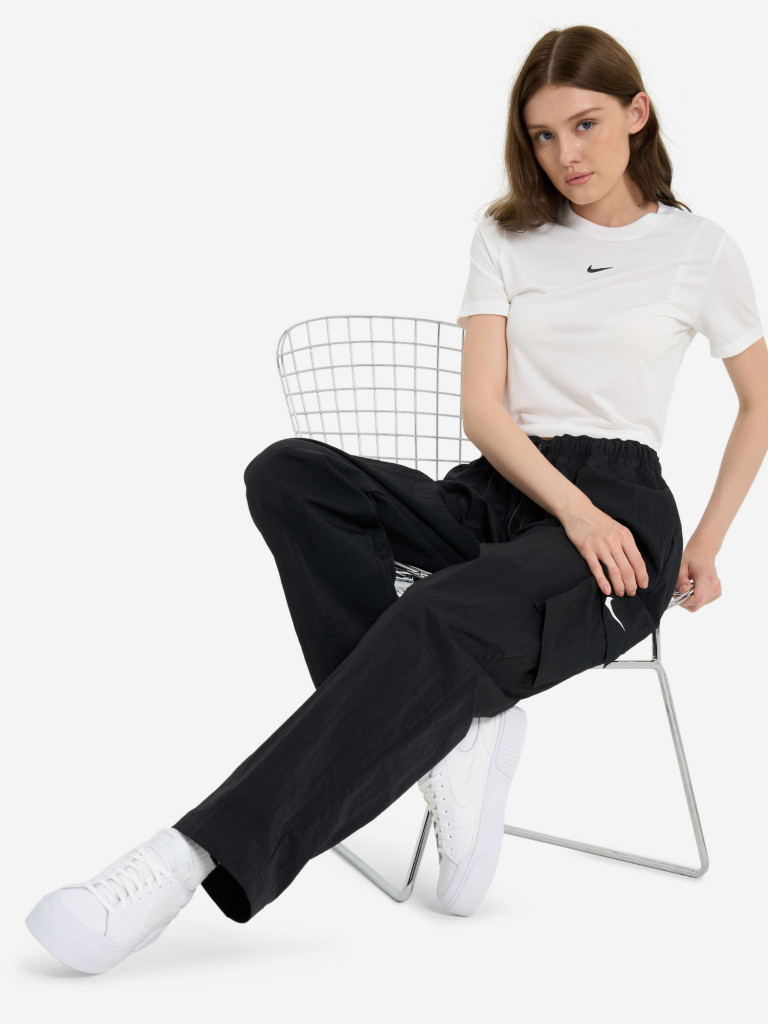 Футболка женская Nike Essential