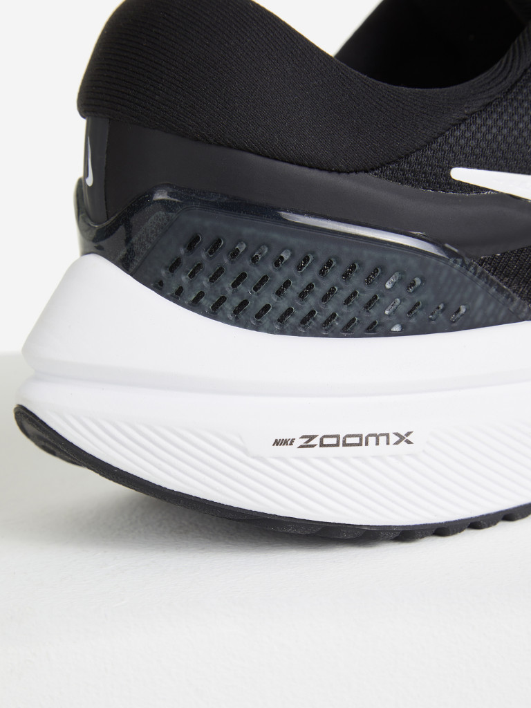 Кроссовки мужские Nike Air Zoom Vomero 16