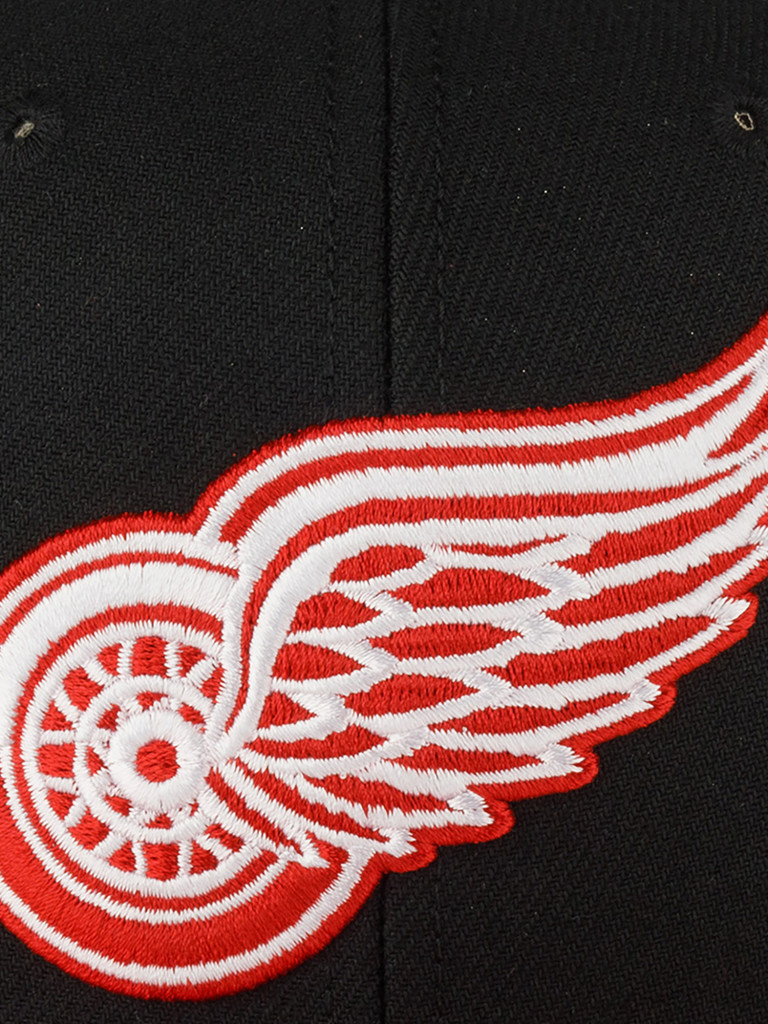 Бейсболка MITCHELL NESS HP7974-DRWBLCK Detroit Red Wings NHL (черный)