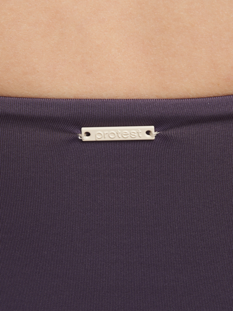 Купальник слитный женский Protest