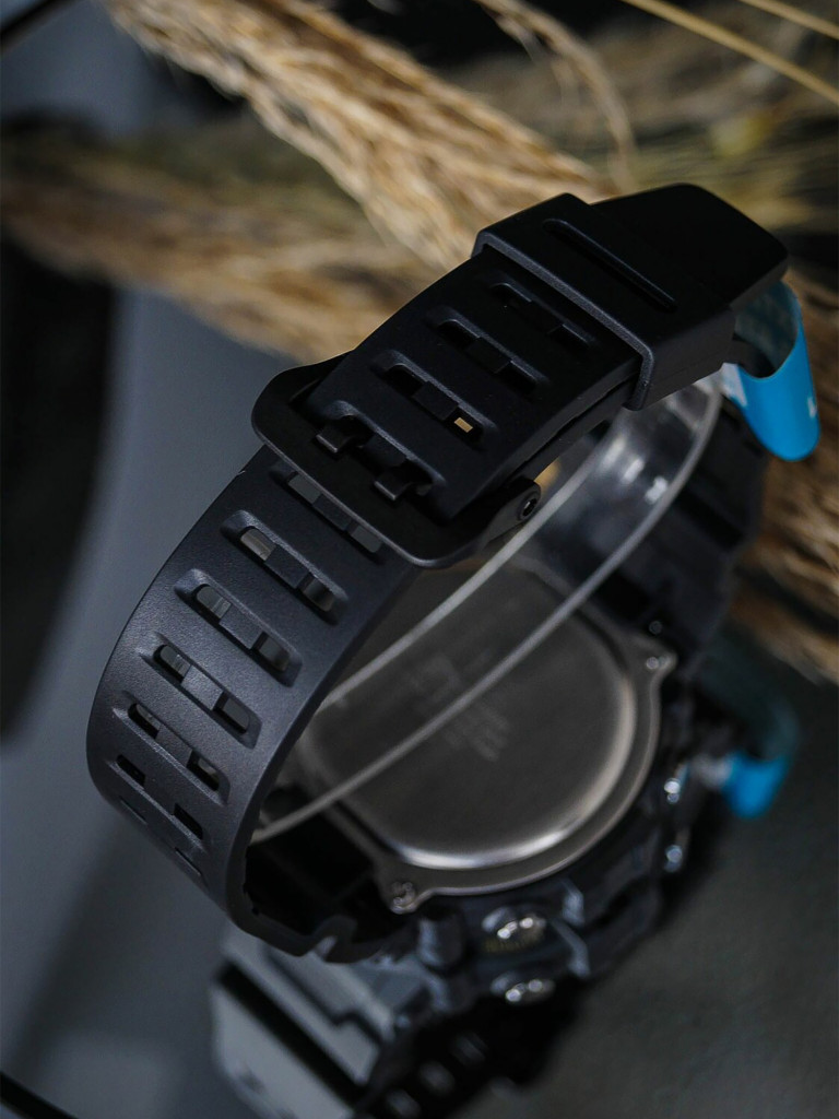 Спортивные часы CASIO ILLUMINATOR AE-1500WH-1A