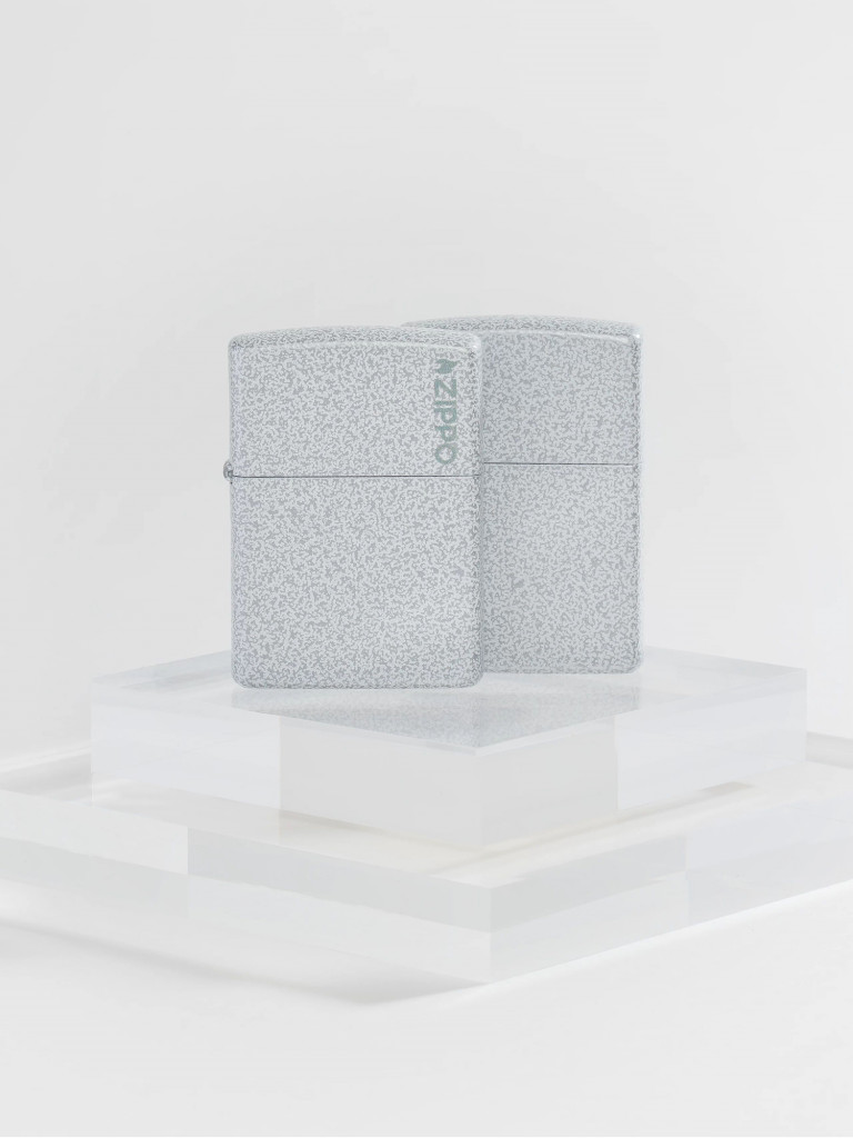 Зажигалка бензиновая ZIPPO 46020ZL Classic Logo Glacier