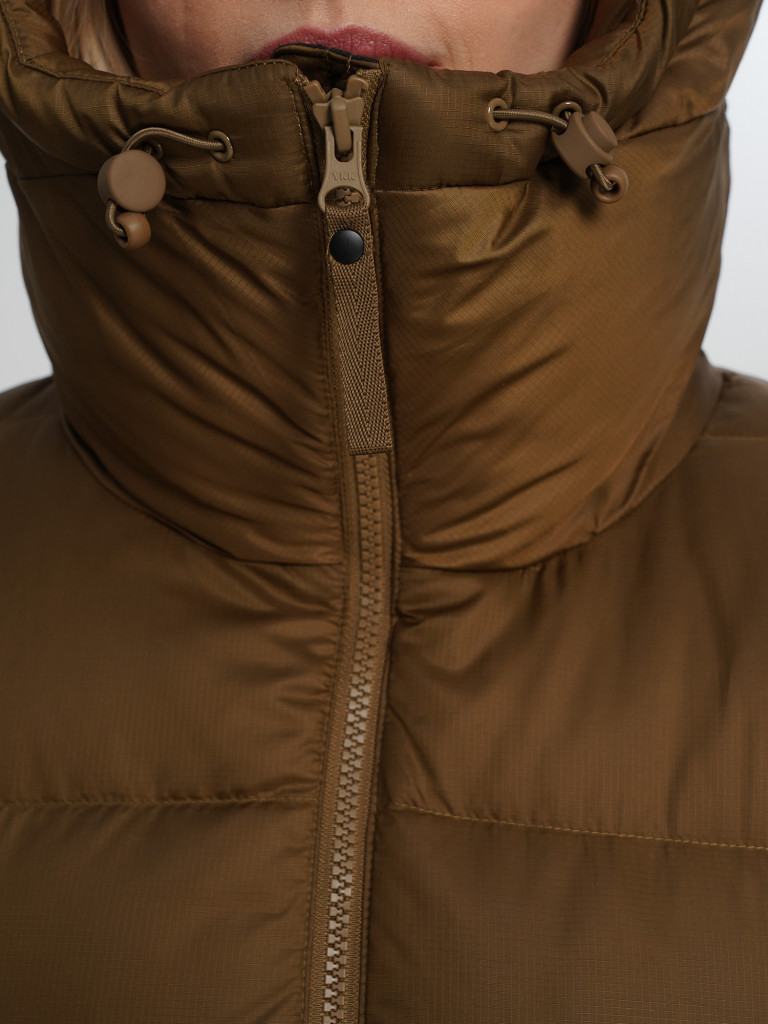 Пуховик женский Helly Hansen Essence