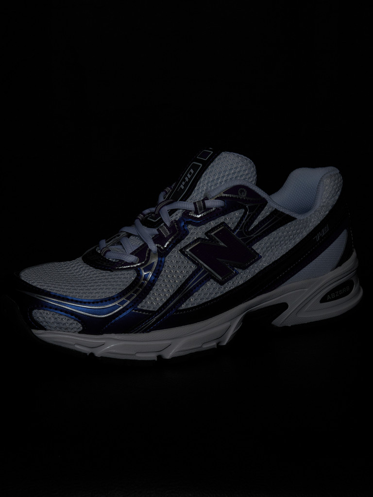 Кроссовки женские New Balance 740