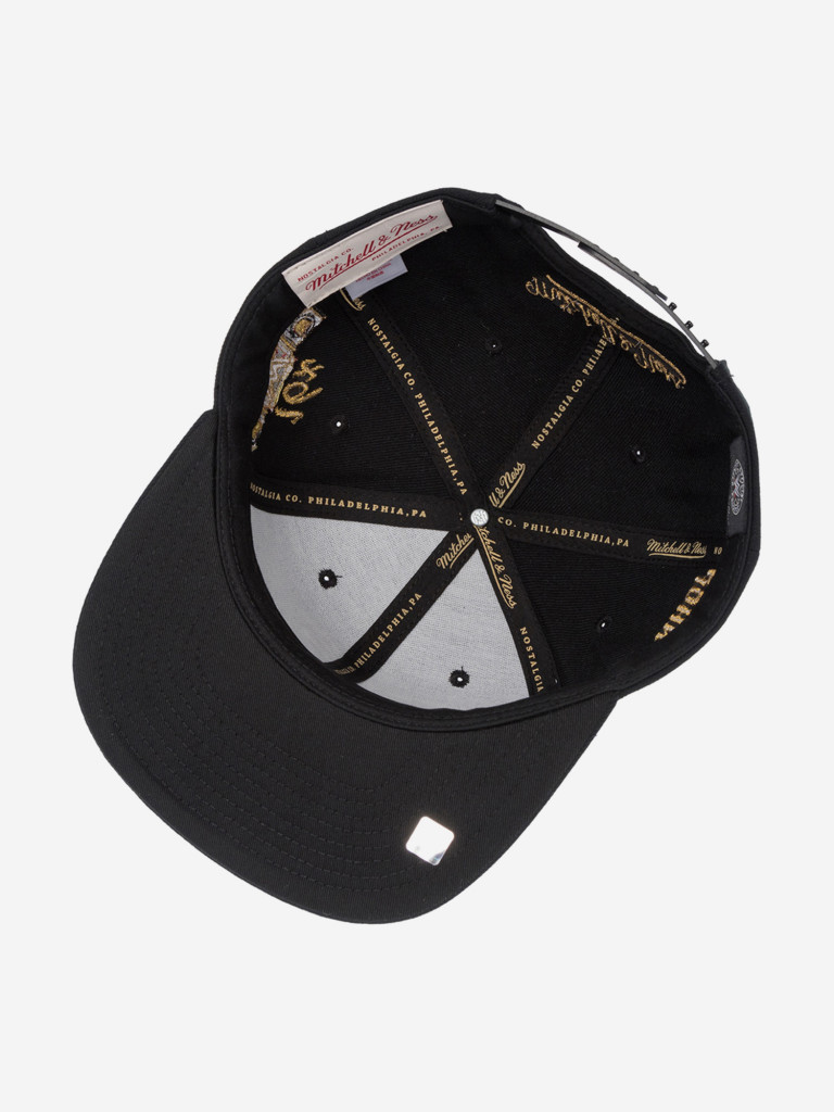 Бейсболка с прямым козырьком MITCHELL NESS HS13192-TTTBLCK John Cena Gold WWE (черный)