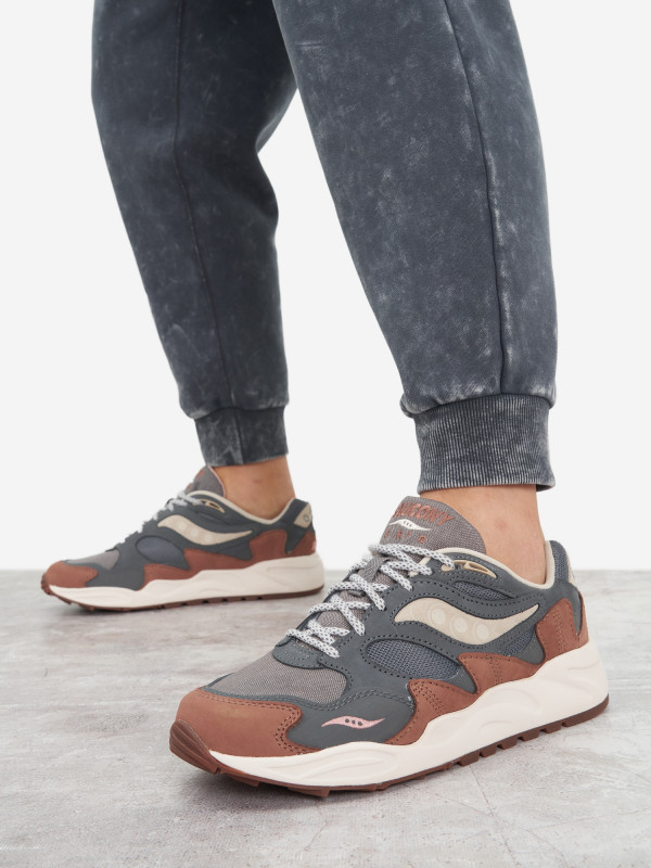 Кроссовки мужские Saucony Grid Shadow 2 арт. S70807 серый/коричневый/белый цвет — купить за 17419 руб. со скидкой 35 %, отзывы в интернет-магазине Спортмастер